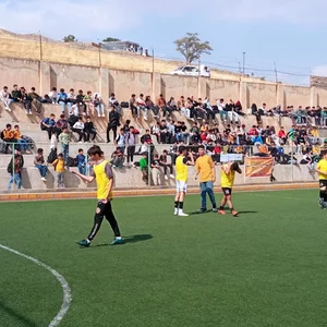 دبیرستان نمونه ادب