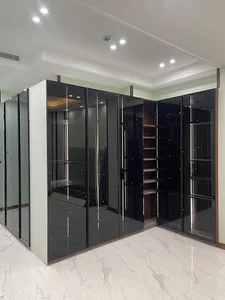 کارگاه نجاری وکابینت ممبران