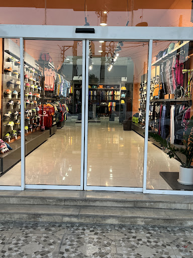 فروشگاه لوازم ورزشی جهان ورزش