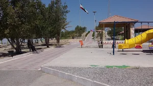 پارکینگ بام میناب