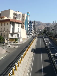 آزمایشگاه درمانگاه حیان 3