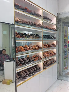 کفش و دمپایی بو فرهام