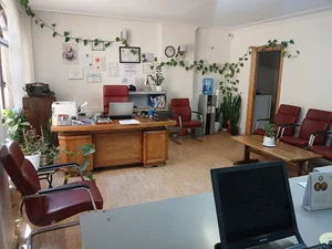 دارالترجمه (انگلیسی) دکتر مهدی کاروان اصفهان- مترجم رسمی