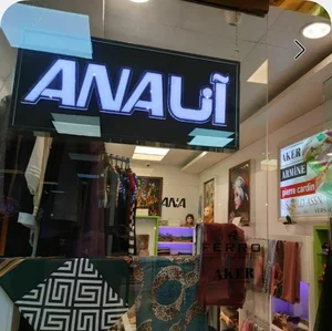 فروشگاه شال و روسری آنا