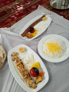 باغ رستوران نقش جهان 5