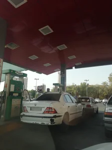 پمپ بنزین فلکه ساعت 2