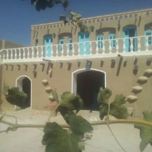 اقامتگاه بوم گردی کندر کهن