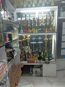 ایستگاه دخانیات Smoke shop