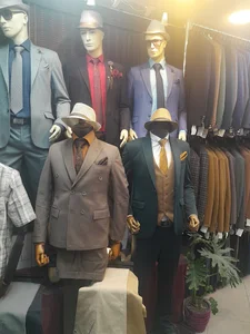 پوشاك جوان