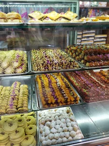 شیرینی میترا