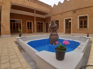 اقامتگاه بومگردی ماه صنم