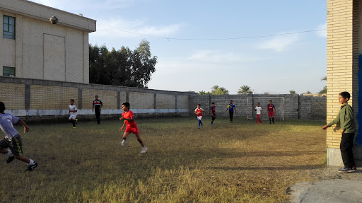 Ahmadi Roshan Elementary school