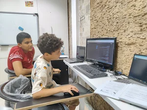 آموزشگاه فرزین