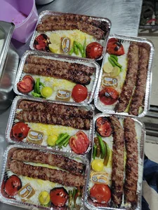 رستوران شیر افکن