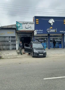 شیشه اتومبیل رضا