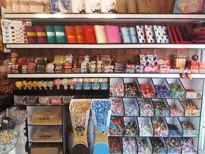 فروشگاه شکلات مهدی