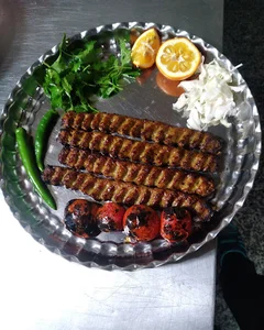 رستوران قائم قیدار