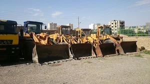 نمایشگاه کامیون حسن زاده