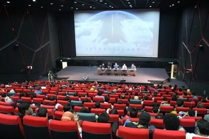 پردیس سینمایی گلبهار