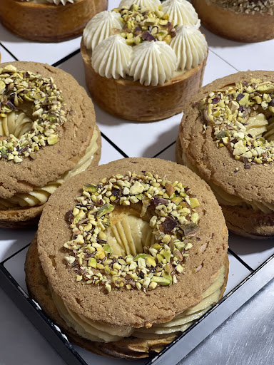 کافه قنادی ل کر