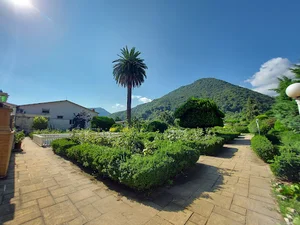 متل ساحلی خزر پارسیان