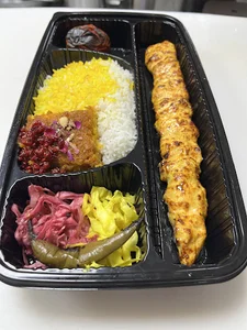 کترینگ معین