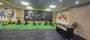 باشگاه بدنسازی ماراتن 5