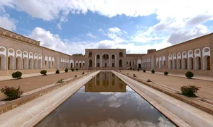 علی خانه