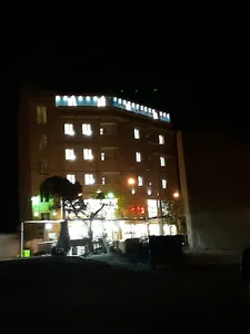 مبل قائم