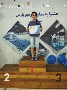 آموزش شنا (اصلاح تکنیک وآبدرمانی) 2