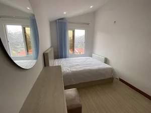 متل آرسس arses motel