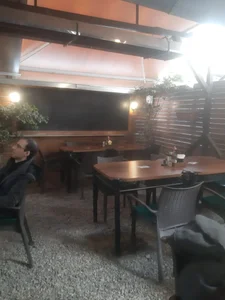 رستوران گیاهی زمین 5