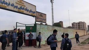 دبیرستان پسرانه فرهنگیان ناحیه۳ اهواز 4