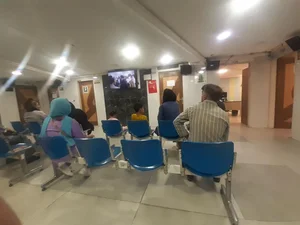 کلینیک دندان پزشکی ولیعصر 4