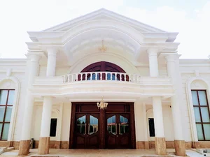 تالار گلدیس