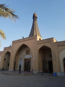 امام‌زاده عبدالله و مقبره دعبل خزاعی