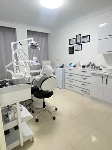 دندانپزشکی دکتر سعیده ریاحی Dental office