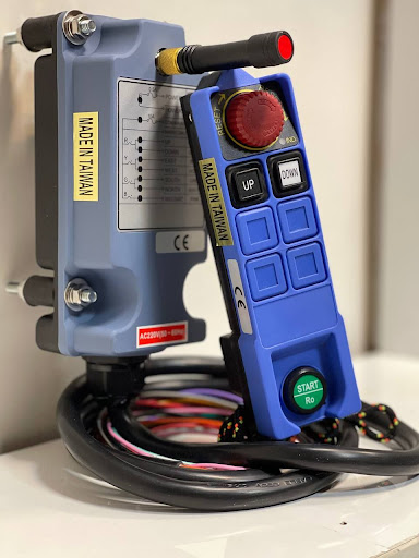 ریموت کنترل ساگا (SAGA Radio Remote Control)