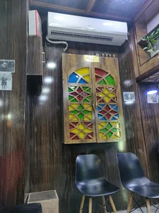 کافه نادری