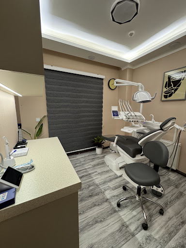 مطب دندانپزشكي دكتر سمانه مطلبي