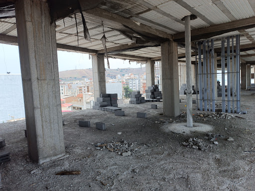 آپارتمان در حال ساخت عرب
