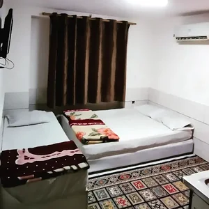 سوئیت نعمت زاده