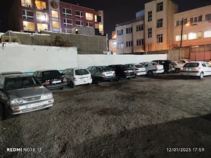 پارکینگ فانوس