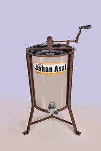 جهان عسل تولید تجهیزات زنبورداری