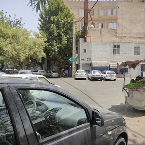 بازار میوه و تره‌بار شهید فدایی
