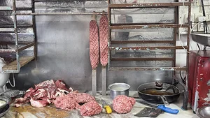 کبابی حافظ (عمو اسد)