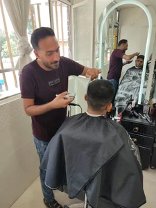 آرایشگاه مردانه مهرکات 4