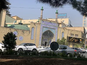 میدان کاج