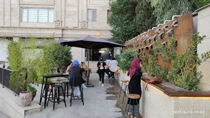 Toulouse Cafe