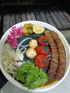 رستوران امیر علی